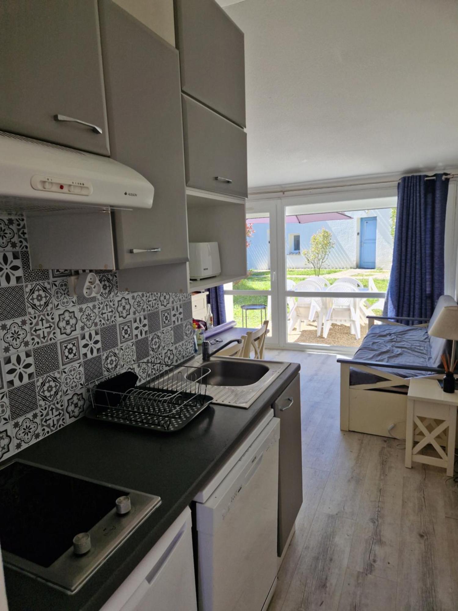 Charmante Petite Maison Pour 4 Personnes Cdc Fr90C10G Dolus-d'Oleron Luaran gambar